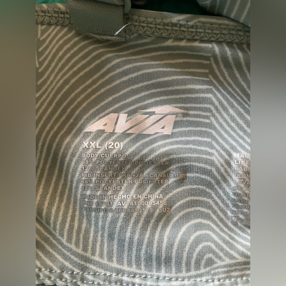 AVIA Sport bra - XXL(20) - Picture 2 of 3